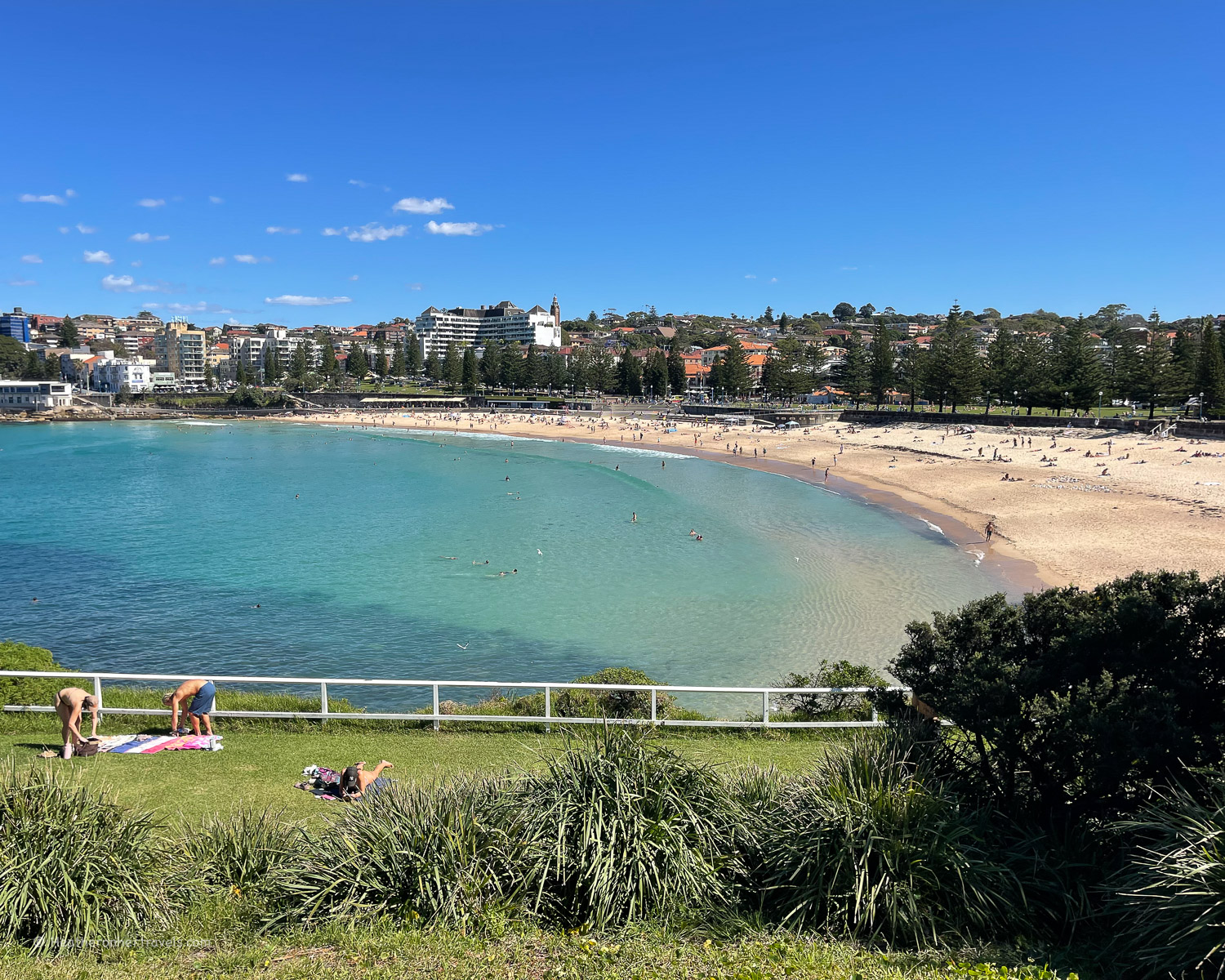 Coogee Beach - Bondi to Coogee walk Sydney &copy; Heatheronhertravels.com