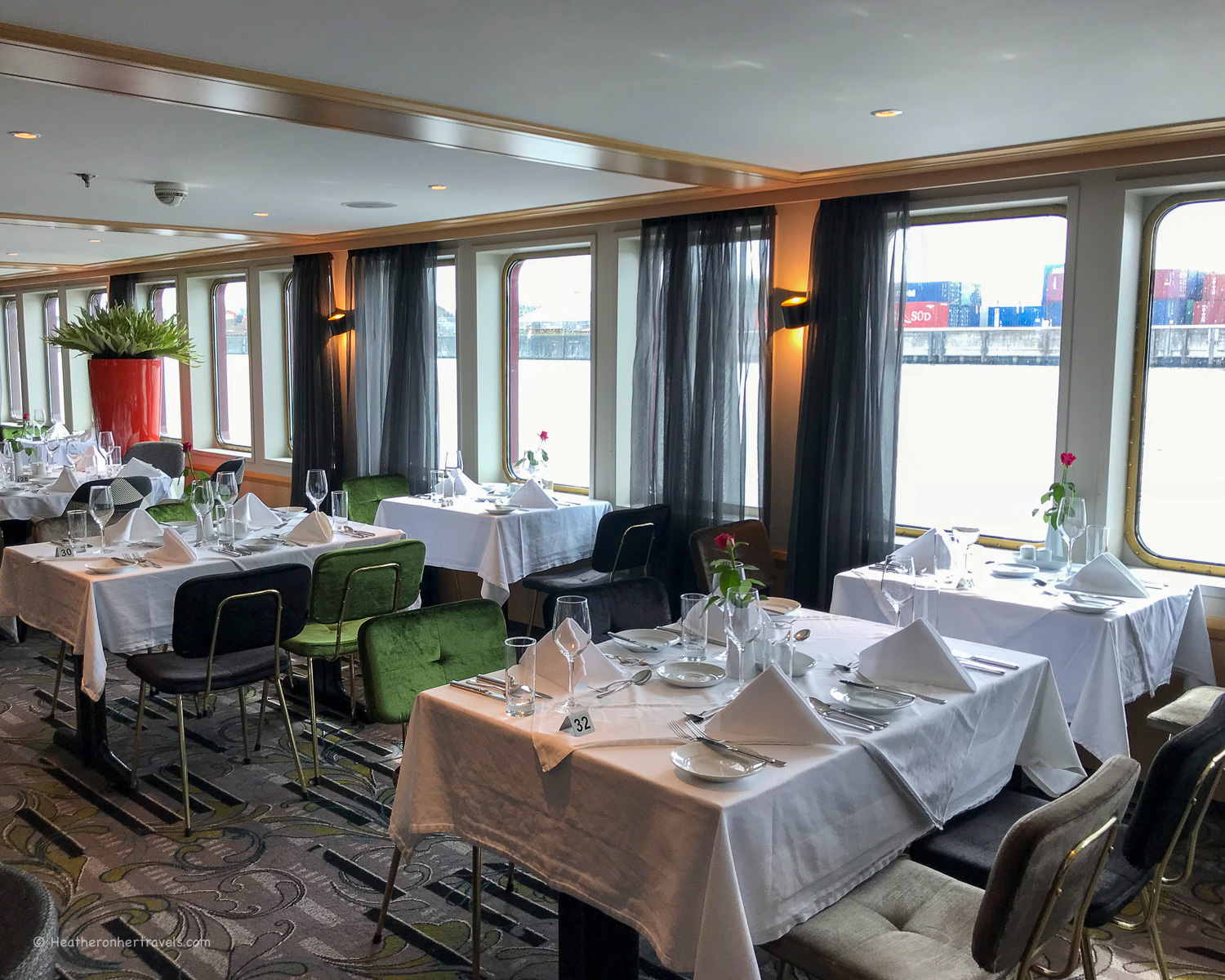 Restaurant on board a river cruise &copy; Heatheronhertravels.com