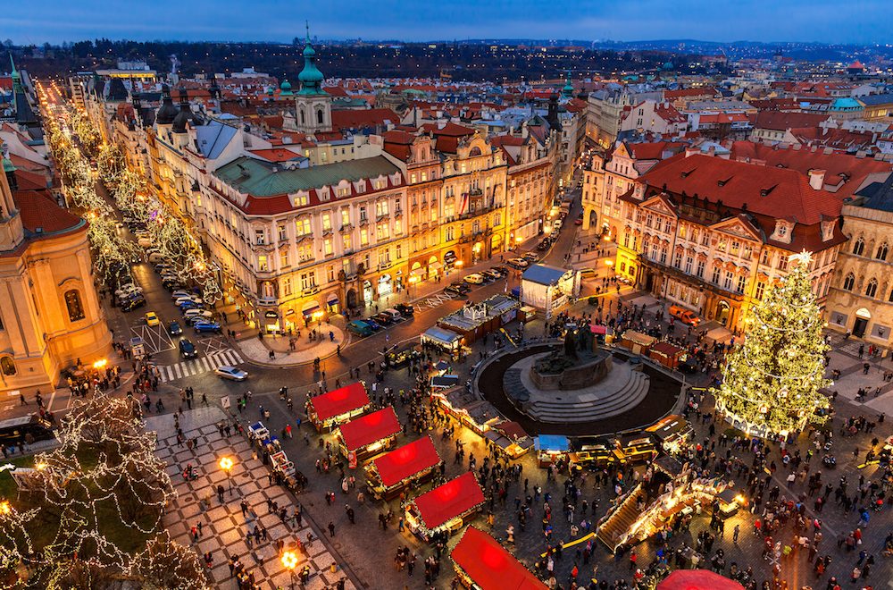old-town-square-at-christmas-time-in-prague